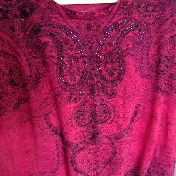 Cato Top - Picture 12 of 14